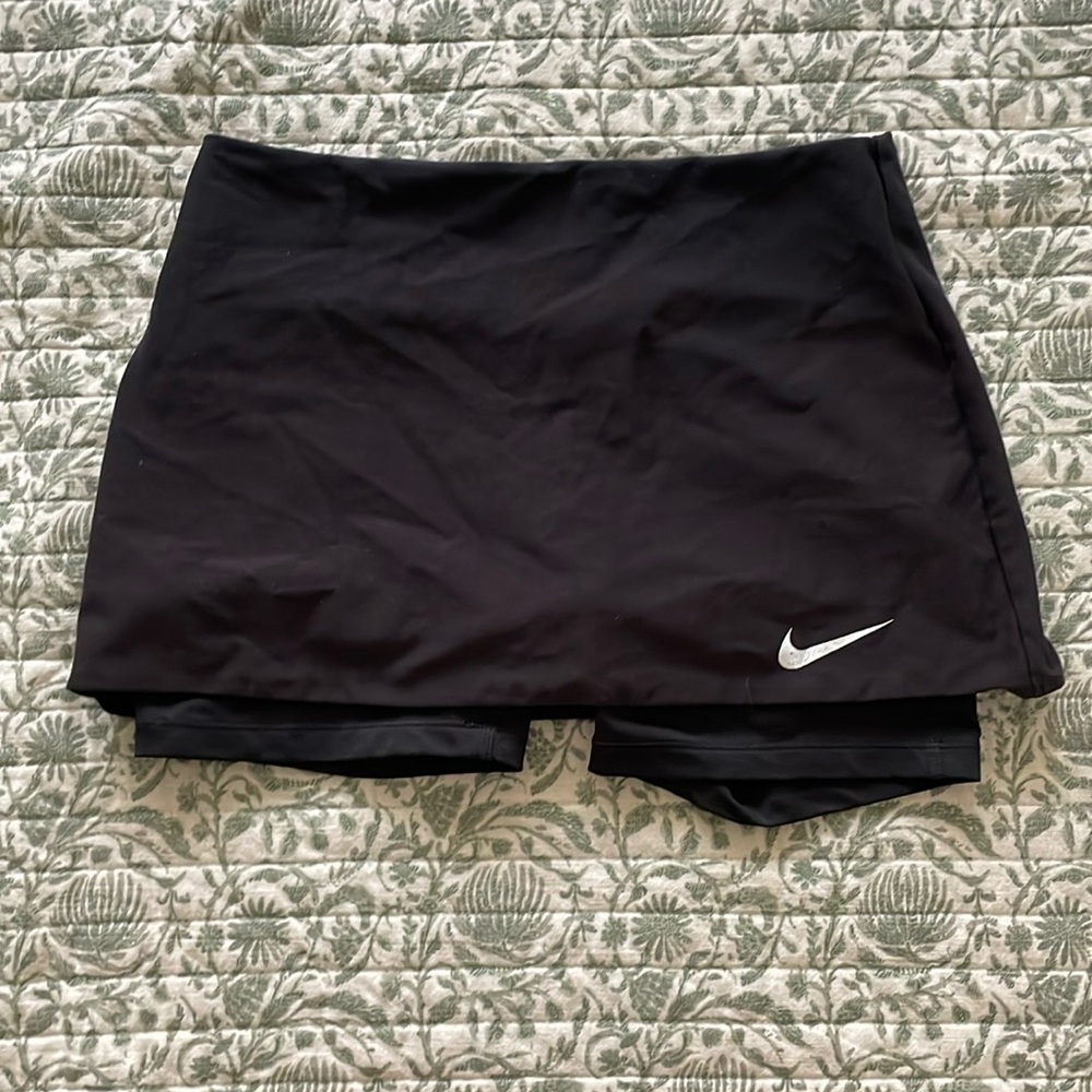 Kid’s Black Nike skirt